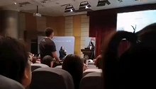 校园宣讲会上使用中国地图“缺斤少两”！迪奥深夜急道歉