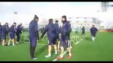 新东家亮相首日现身训练场 图兰告别巴萨开启新生涯