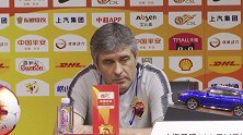 卡罗：非常赞扬球员拼搏态度 若想获胜必须优化比赛细节