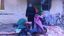 山东青岛：男子盗窃红色电动车，为掩罪行他把车漆成了黑色
