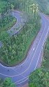 盘山公路新手要注意了