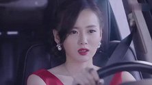 妻子浓妆艳抹去办离婚，丈夫却没在意，不料后悔了