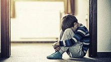 触目惊心！杭州妈妈撩开13岁儿子的衣袖：竟有100多道伤口