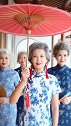 旗袍油纸伞烟雨江南，你们觉得怎样才是真正的中国风呢？中国风时尚奶奶团