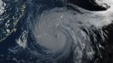 今年首个超强台风来袭 国家防总启动防汛防台风Ⅳ级应急响应