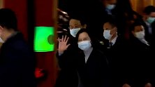 美国会“沦陷”，蓝营炮轰沉默的蔡英文、苏贞昌：不要双标护短！