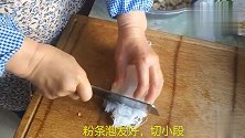 非遗美食：白菜豆腐只会炖了吃？教你新做法，比肉还香，流口水了