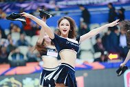 《C女郎》大改造！小姐姐亲身示范 家里也能变成健身房