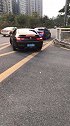 开这辆车至于咬牙切齿的么，小姐姐炸街有点高调啊